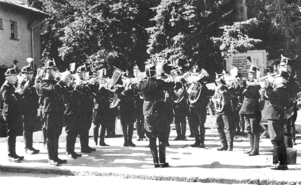 Auflösung Kavalleriemusik Zürich und Umgebung. Historische Bilder.